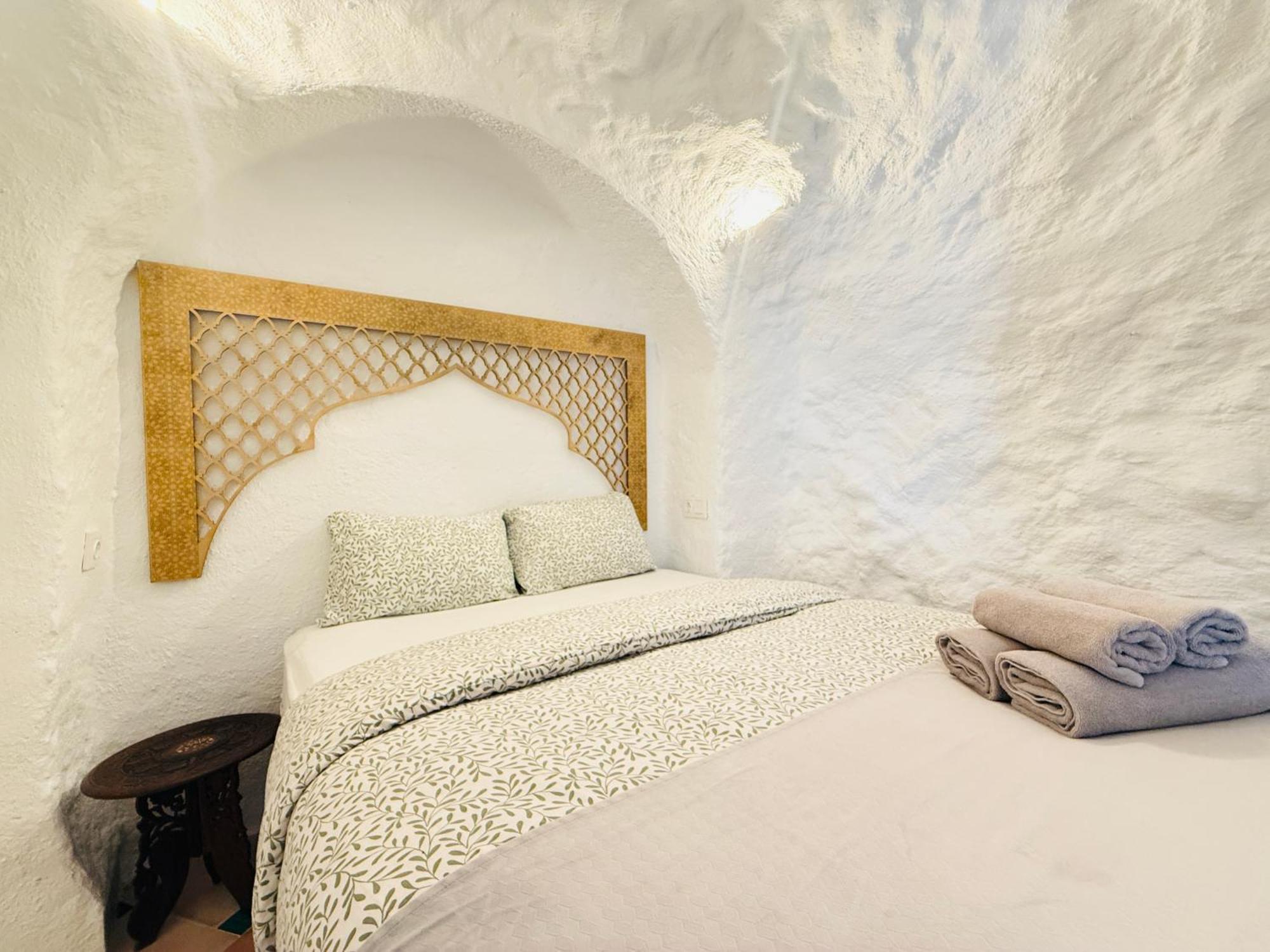 Appartement Cueva La Bonica - Hostatel à Grenade Extérieur photo